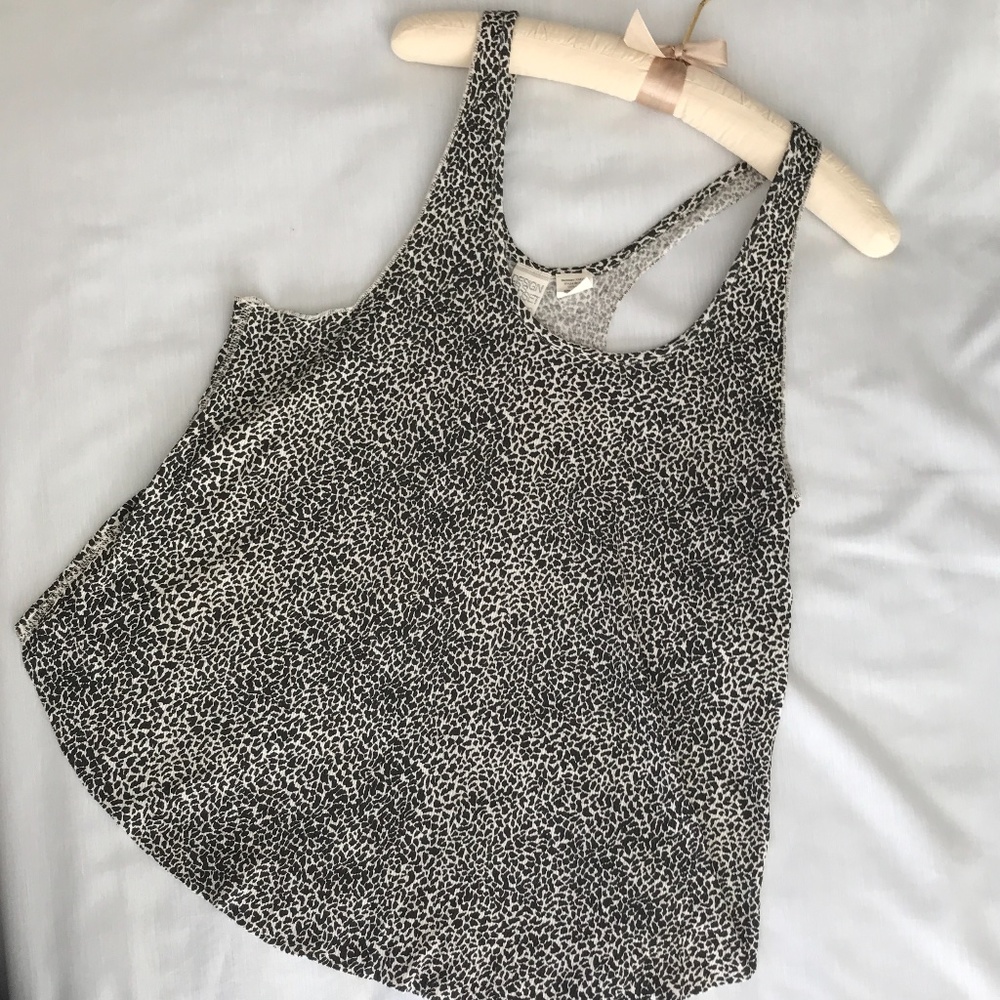 🌻Sale!🌻 Billabong Animal Print Tank